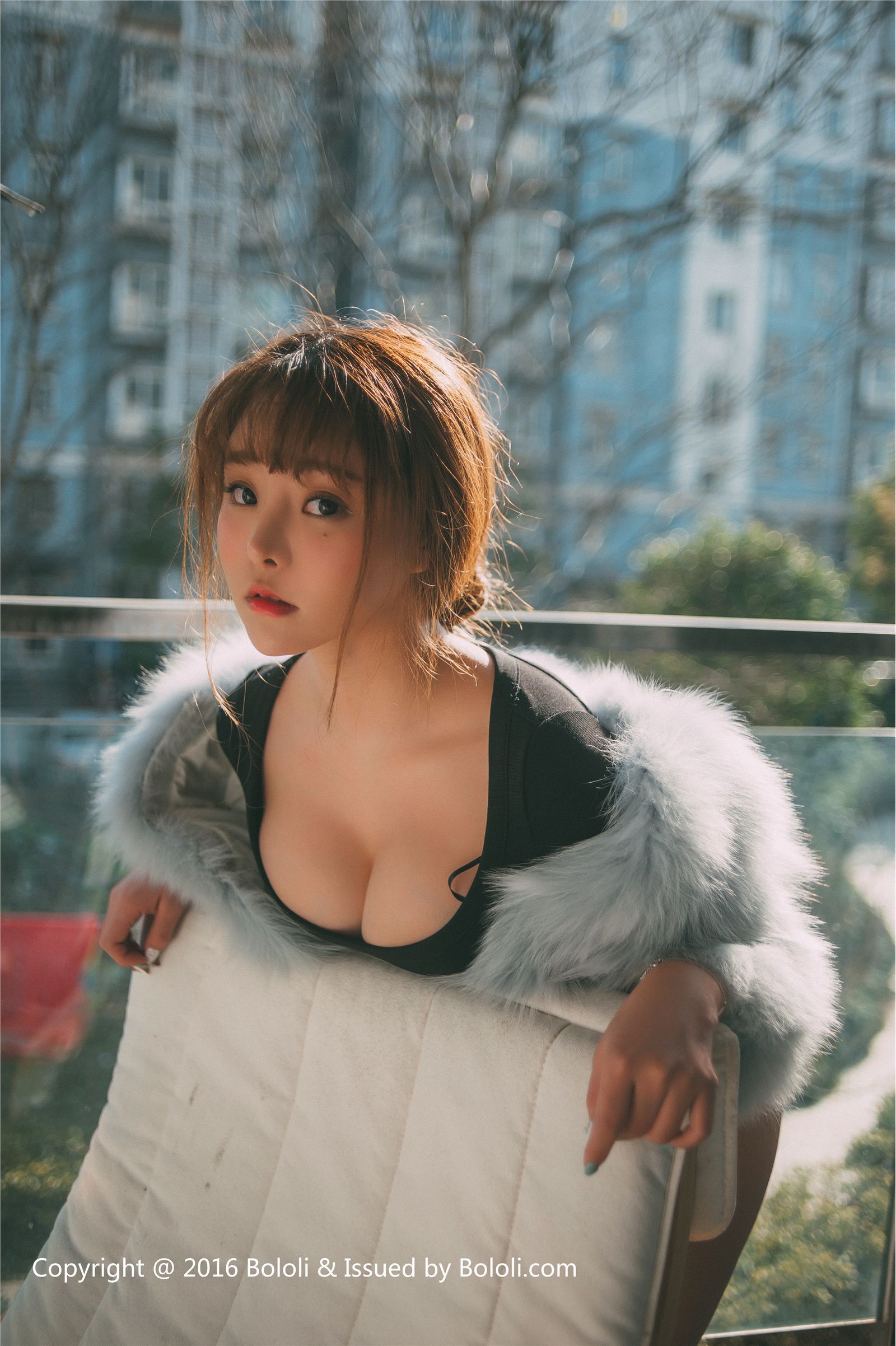 [BoLoLi波萝社] 2017.03.09 BOL027 七宝变装死库水诱惑 柳侑绮